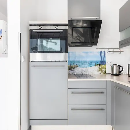 Premium Lissa By Renters Apartment